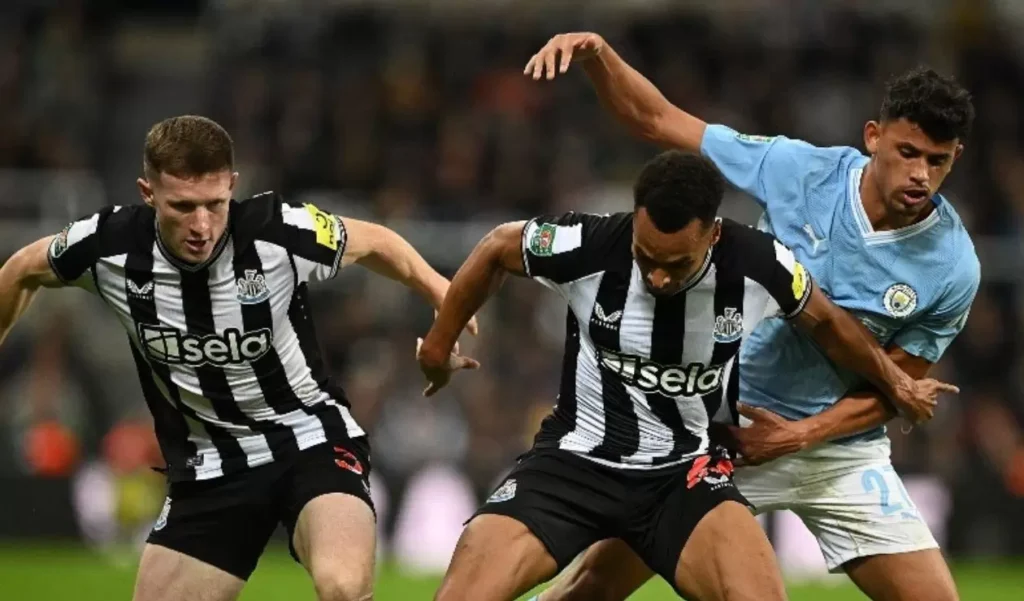 El Newcastle de Almirón eliminó al City