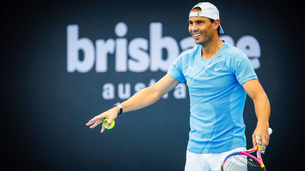 Nadal vuelve a la accion, tras larga ausencia