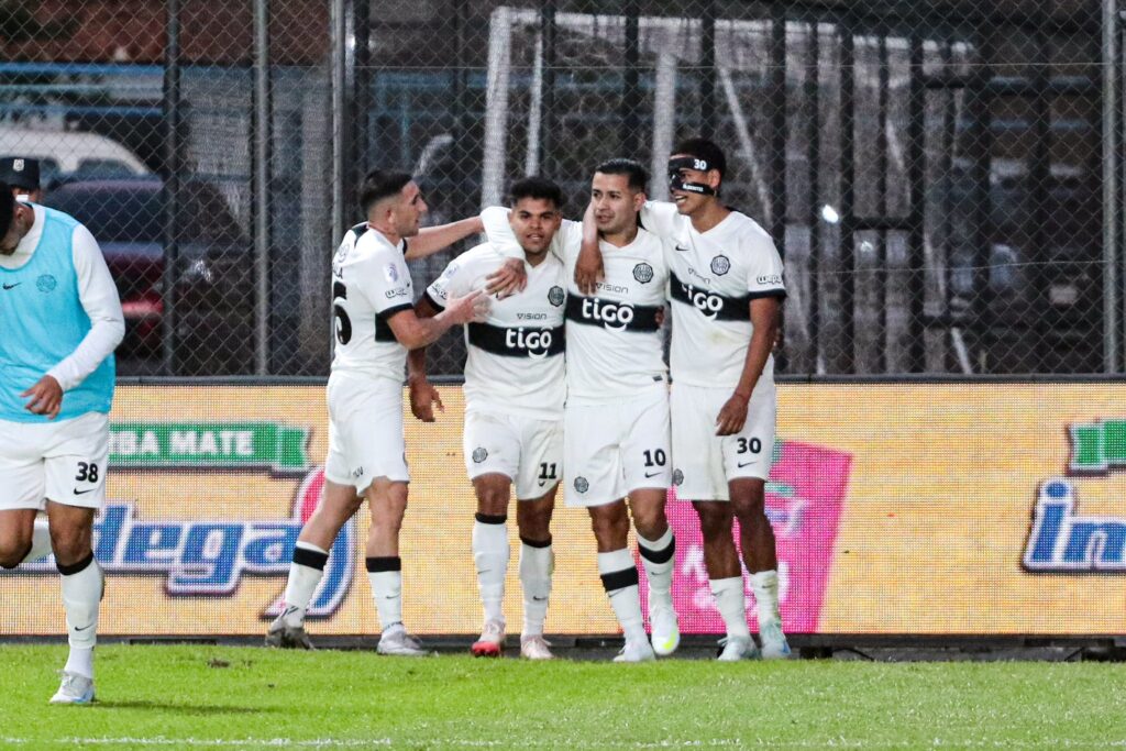 Olimpia cortó racha negativa ante Amelino y es puntero