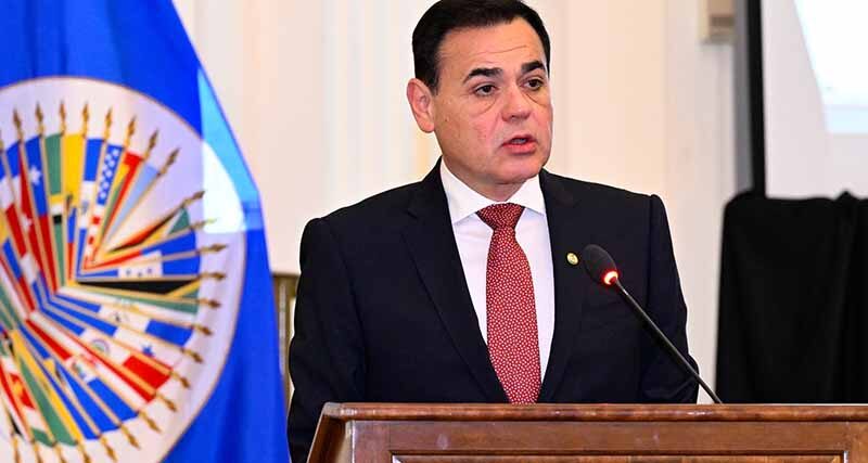 Paraguay presenta candidatura de Ramírez Lezcano en la OEA