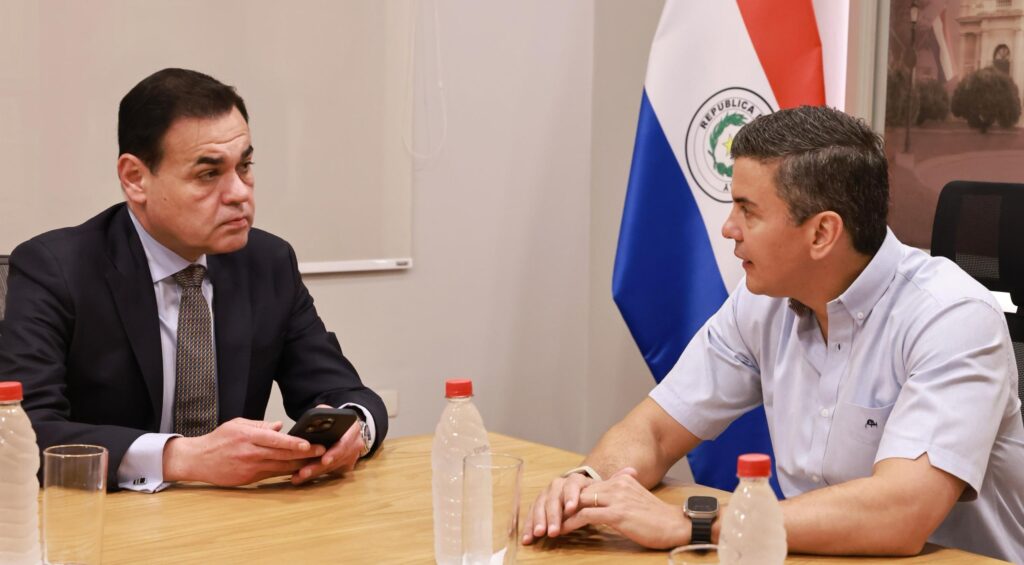 Gobierno evalúa nuevos embajadores para seis países